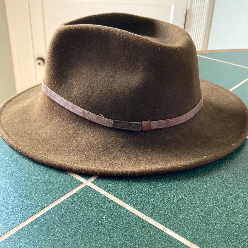 Vintage Eddie Bauer felt hat. XL